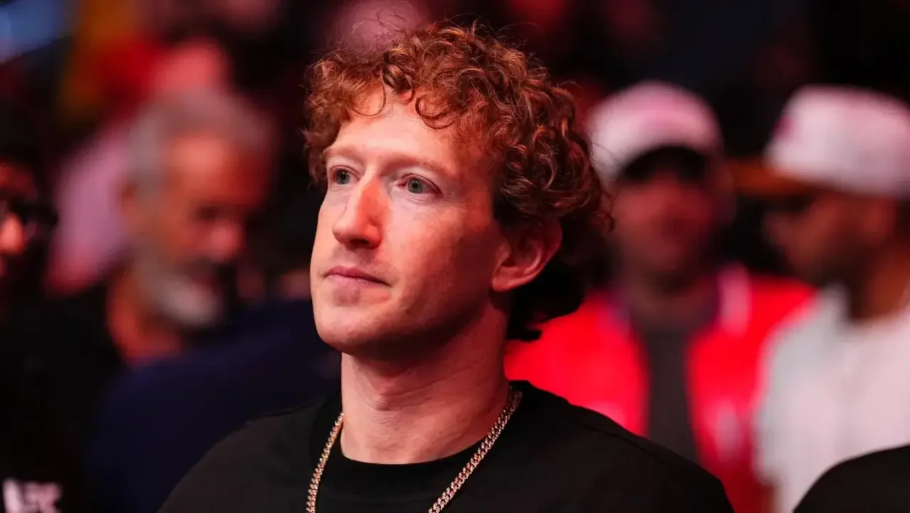 Mark Zuckerberg se convierte en el cuarto hombre más rico del mundo, superando a Bezos tras ganancias de Amazon por debajo de las expectativas