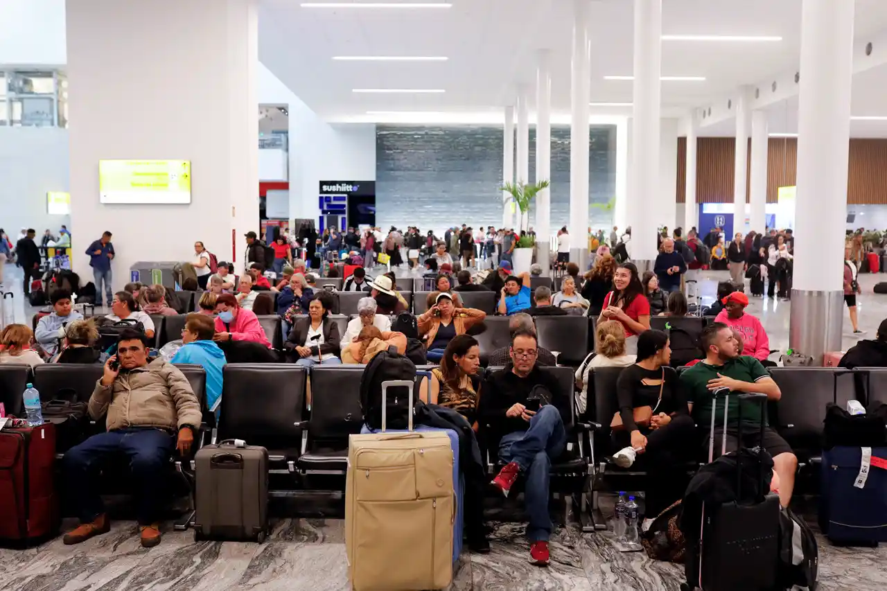 Más de 135 millones de viajes a nivel global están en riesgo por la guerra de Irán, alerta el WTTC