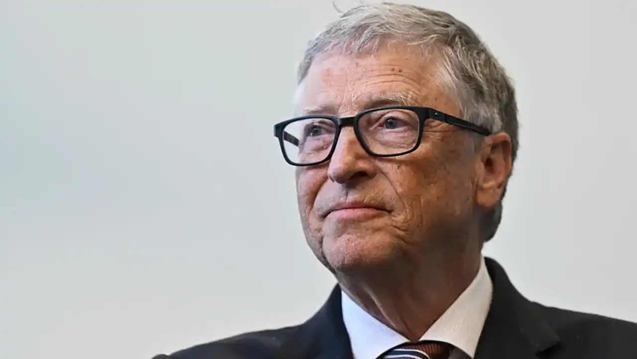 Lo que sabemos sobre la conexión de Bill Gates con Jeffrey Epstein: el multimillonario se disculpa por un ‘gran error’