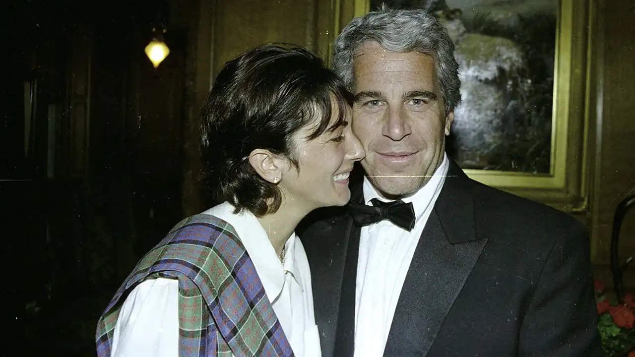 Diplomática noruega dimite por vínculos con Epstein, en un escándalo cada vez mayor