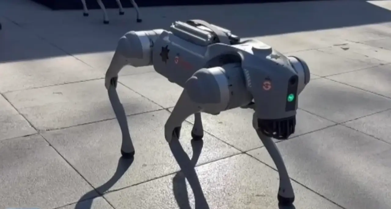 Perros robots reforzarán la seguridad durante los partidos del Mundial en Nuevo León