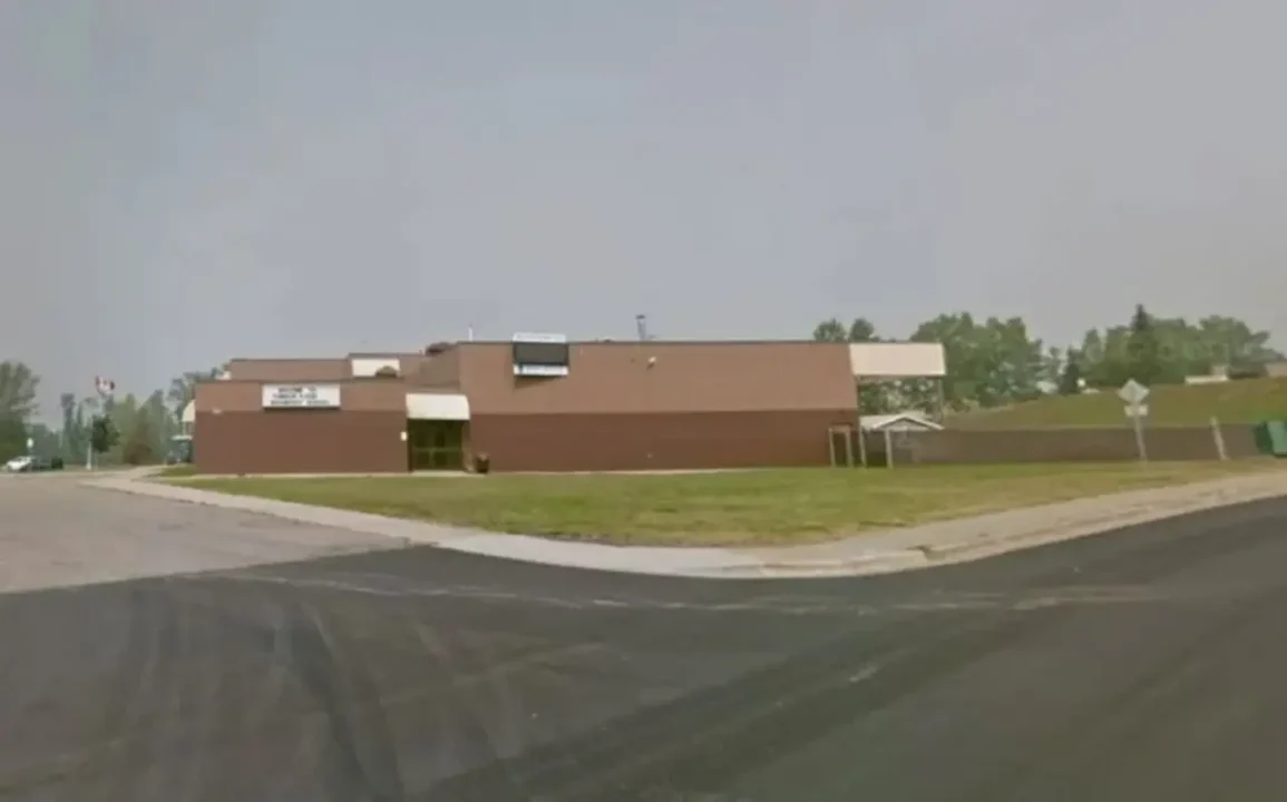 Policía canadiense identifica a una joven de 18 años como sospechosa de tiroteo masivo en escuela