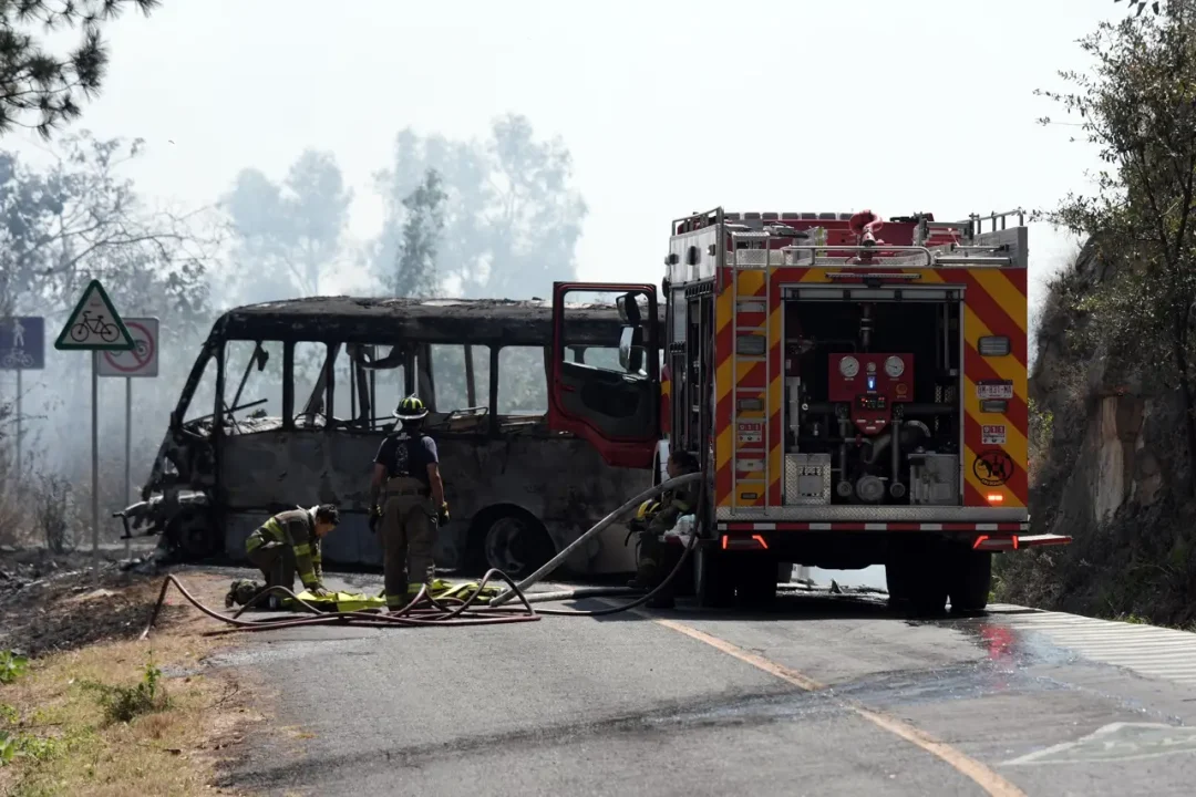 Reino Unido insta a los británicos a no salir de sus casas en México por la violencia tras muerte de líder del CJNG