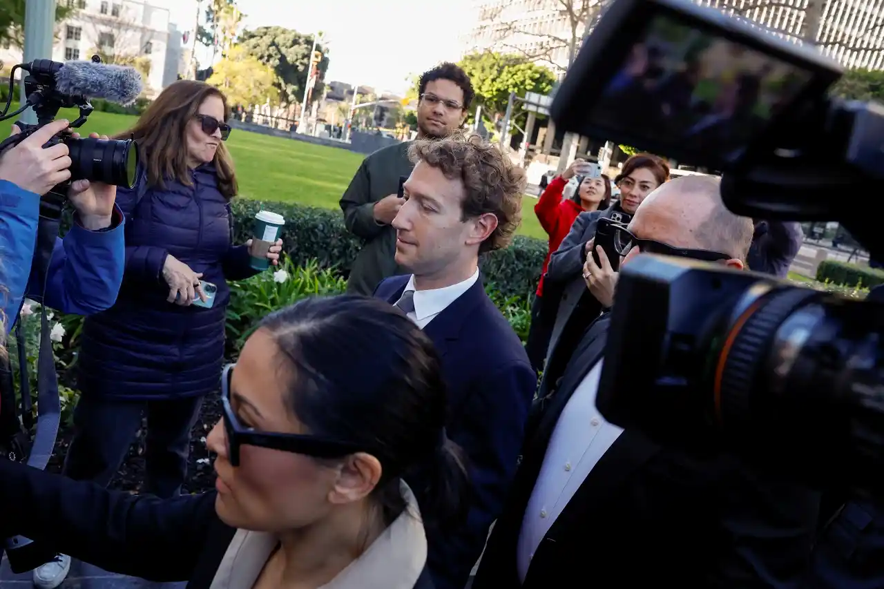 Zuckerberg defiende a Instagram: usuarios mienten sobre su edad