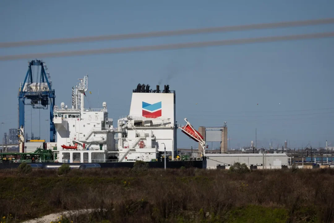La caída de Irán y Venezuela es una bendición para los multimillonarios de petroleros