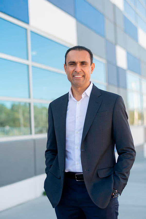 Antonio Luna, fundador y director general.