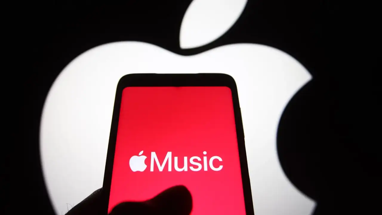Apple Music presenta ‘etiquetas de transparencia’ para marcar música y arte generado con IA
