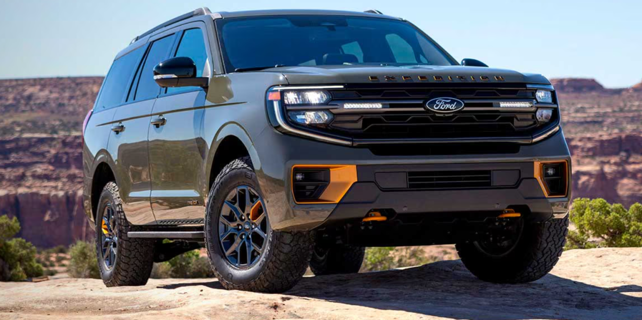 Profeco llama a revisión más de 1,000 vehículos de Ford