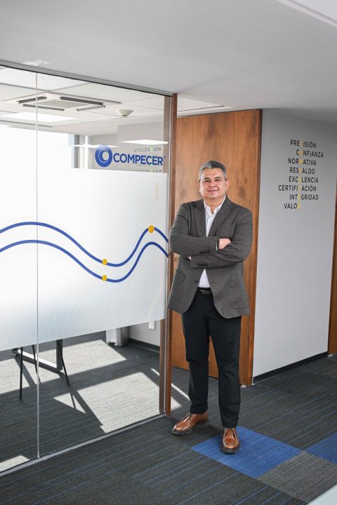 Cuando certificar dejó de ser un trámite y se volvió un negocio escalable