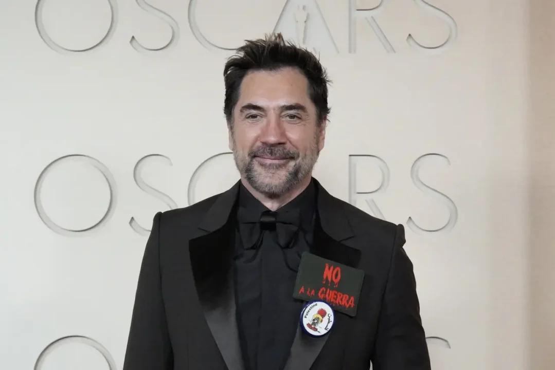 Javier Bardem aboga por ‘Palestina libre’ y clama ‘no a la guerra’ en el escenario de los Oscar