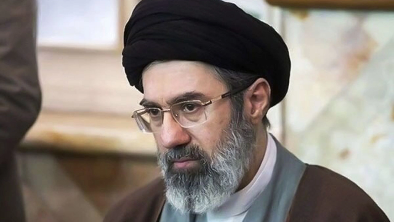 Líder Supremo iraní dice que el uranio enriquecido debe permanecer en Irán