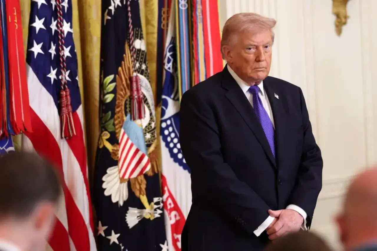 Estados liderados por demócratas demandan a Trump para bloquear nuevos aranceles
