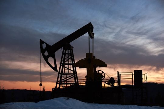 venta petróleo-Irán-EU