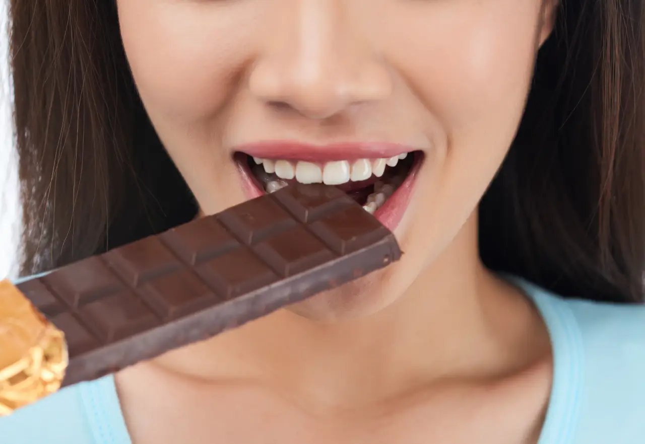 Lindt dice que usuarios de medicamentos para bajar de peso están comiendo más chocolate, no menos