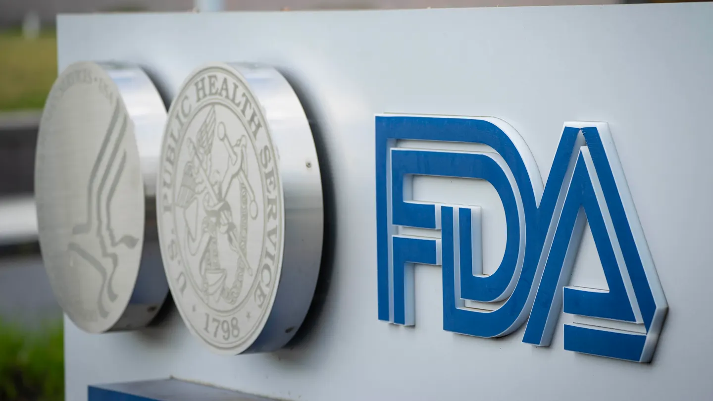FDA aprueba la leucovorina pero no para el autismo, incluso después de que la administración Trump promocionara el fármaco el año pasado
