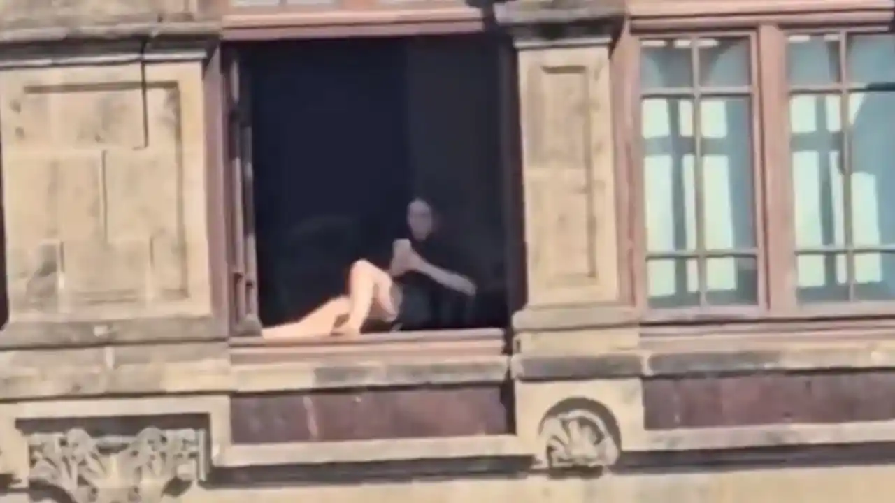 Sí había una mujer que se asoleaba en Palacio Nacional y fue sancionada: Sheinbaum
