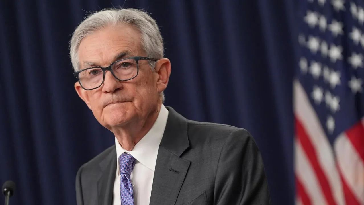 Fed mantendría las tasas estables mientras Powell se prepara para su salida