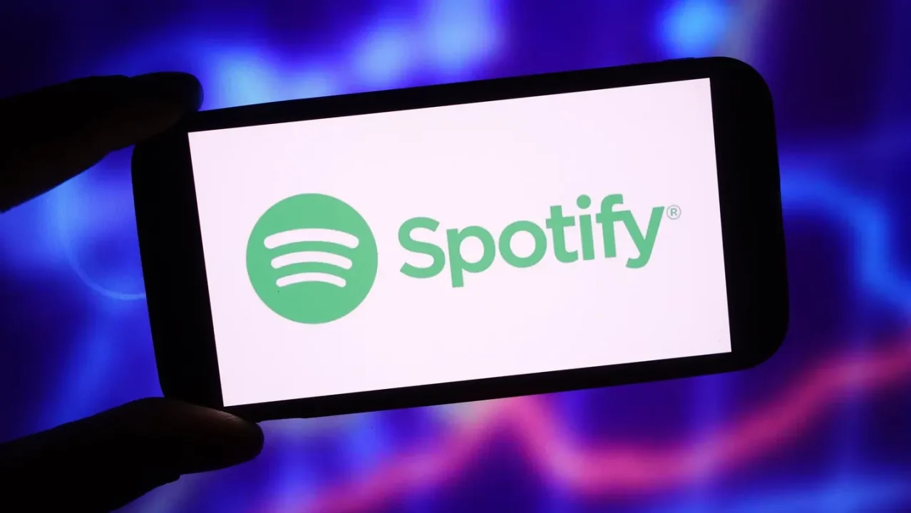 Acciones de Spotify se desploman tras no cumplirse las expectativas de ganancias