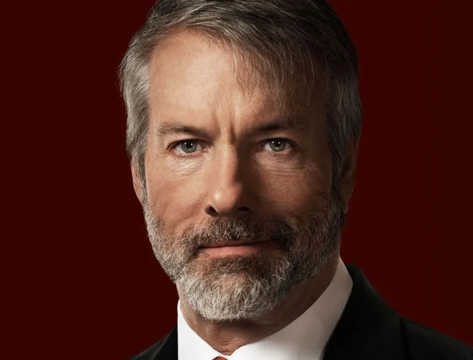 Cómo Michael Saylor convirtió acciones preferentes en combustible para aviones para comprar Bitcoin