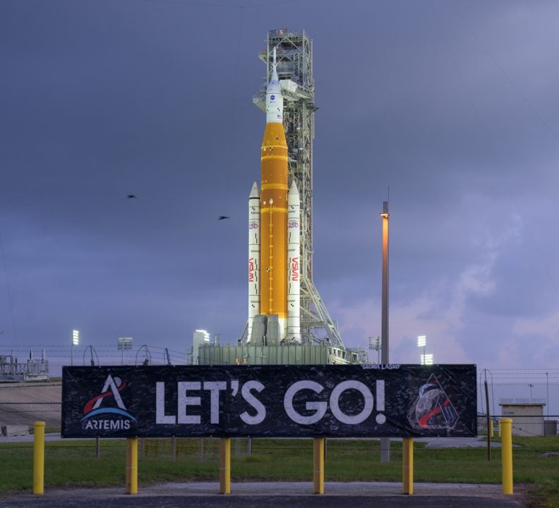 Despega histórica misión Artemis II, que regresará al ser humano a la Luna