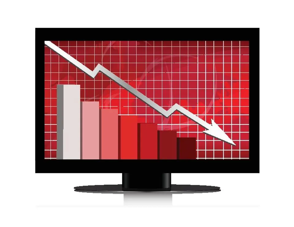 Noticias matutinas y de madrugada en EU perdieron la mitad de sus espectadores