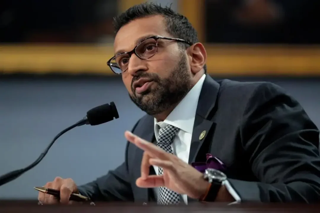 Kash Patel promete demandar a The Atlantic tras reportaje sobre consumo excesivo de alcohol