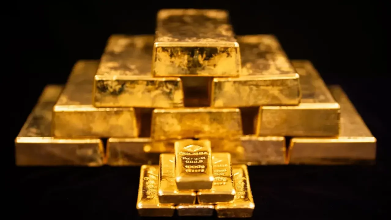 El oro y la plata alcanzan máximos de tres semanas tras acuerdo de alto al fuego entre EU e Irán