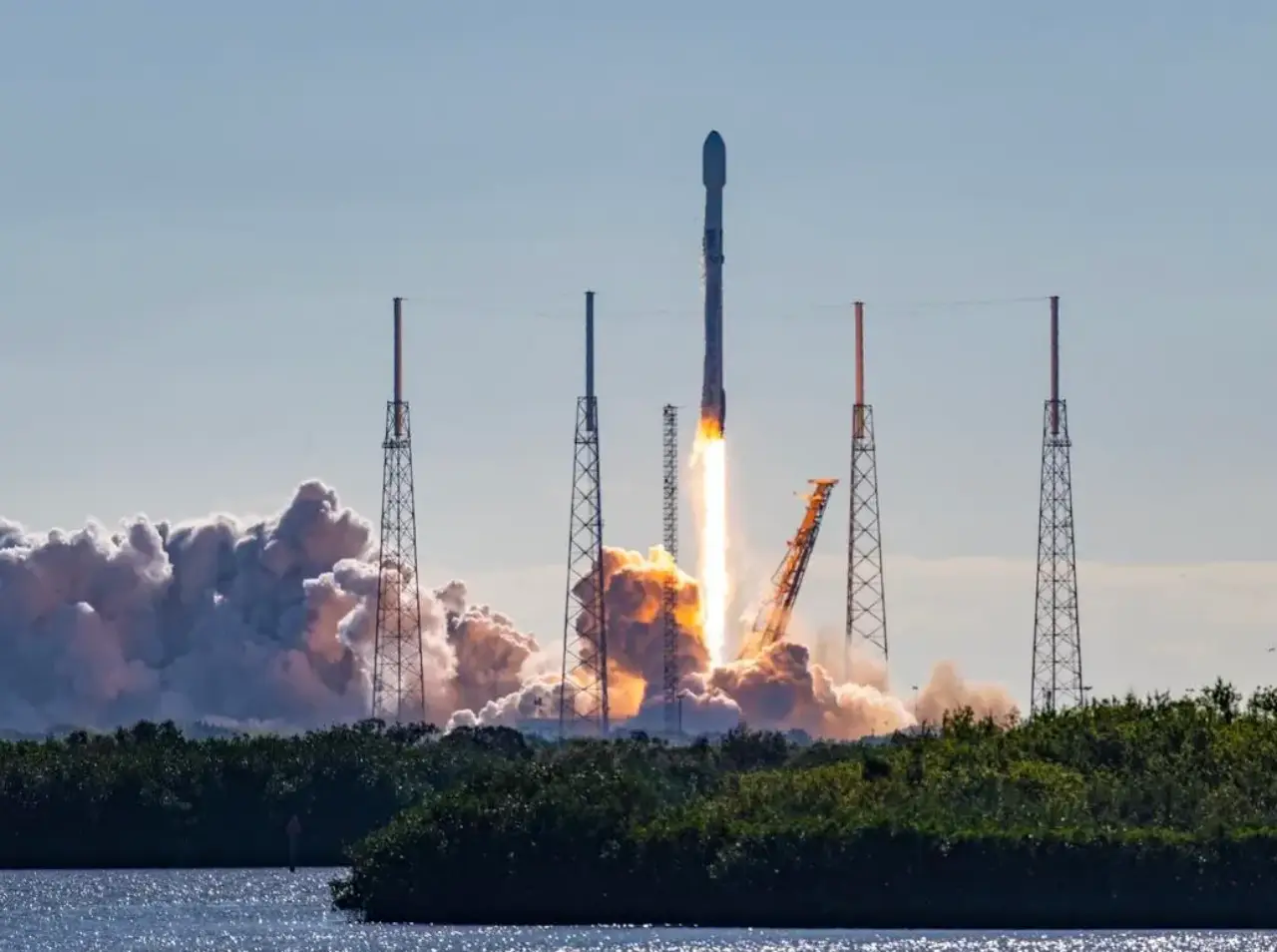 La salida a bolsa de SpaceX podría dejar a Tesla en una situación muy complicada