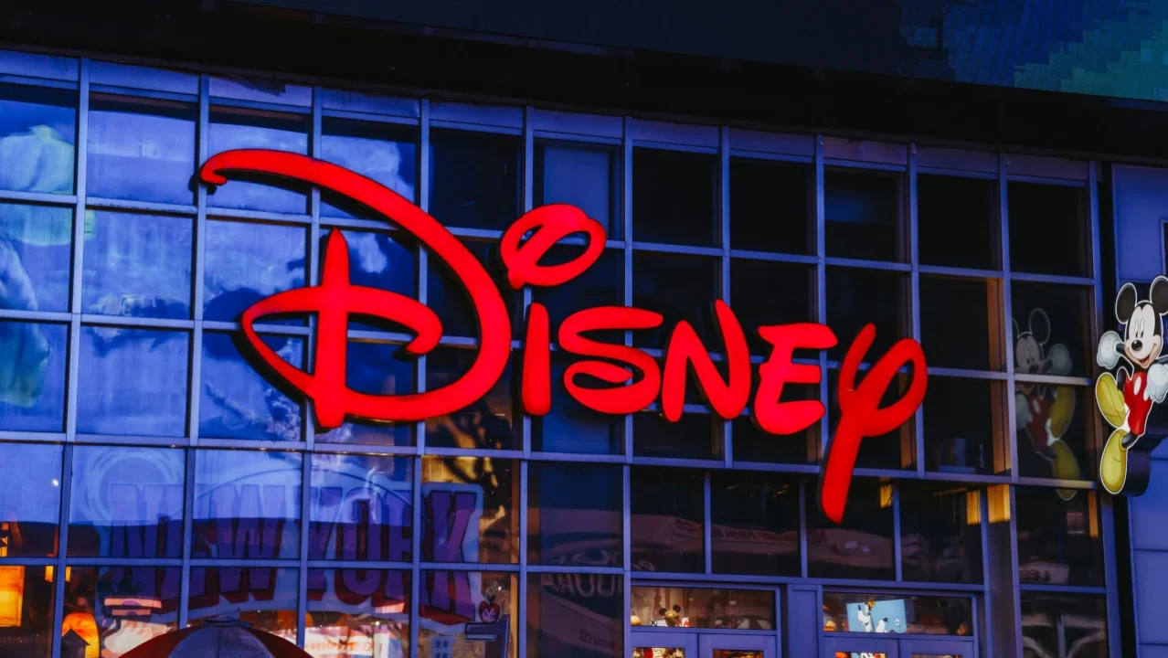Reliance-Disney inicia una batalla legal contra su rival televisivo indio por películas de Bollywood