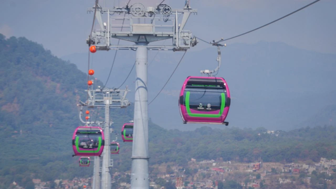 Inauguran teleférico en Uruapan; en dos días ya trasladó 52 mil pasajeros