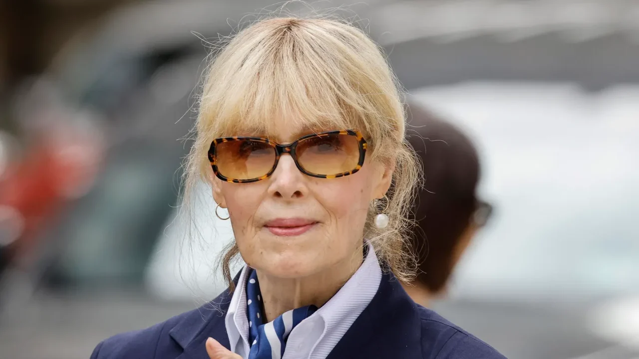 Justicia de EU abre investigación criminal contra la acusadora de Trump, E. Jean Carroll