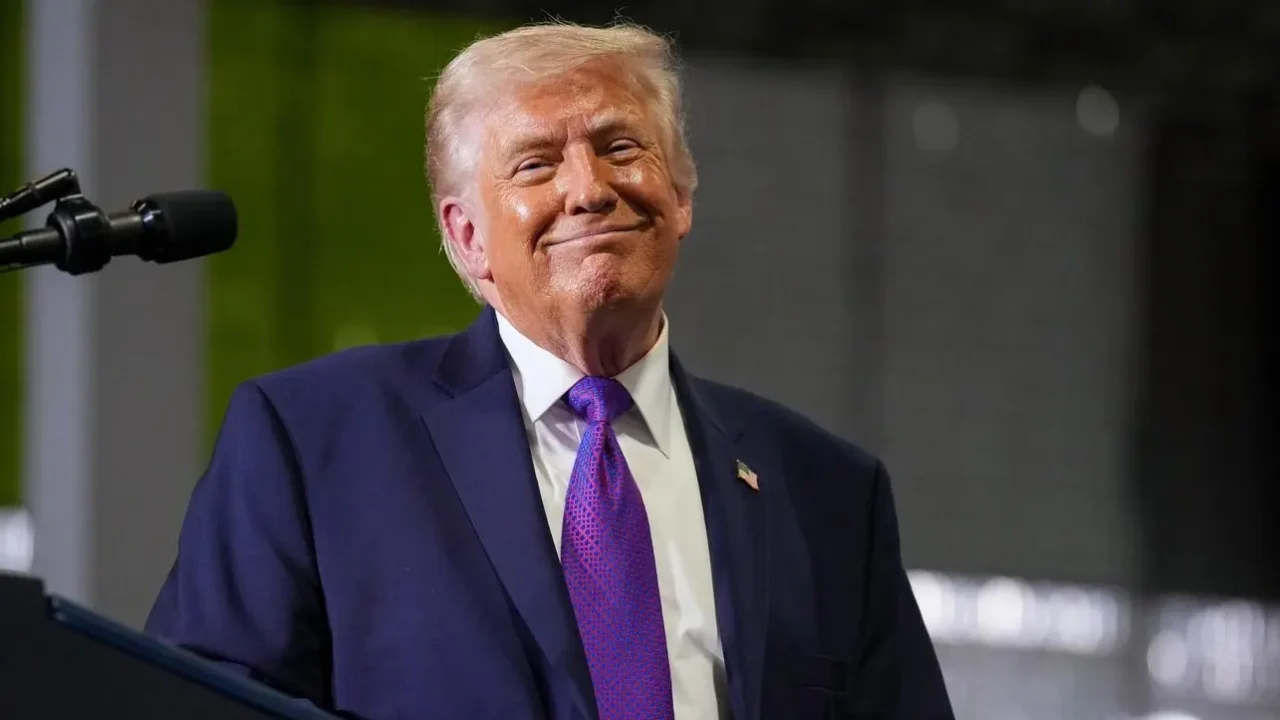 Demanda de Trump al Servicio de Impuestos podría ser inválida pero espera obtener 1,700 mdd