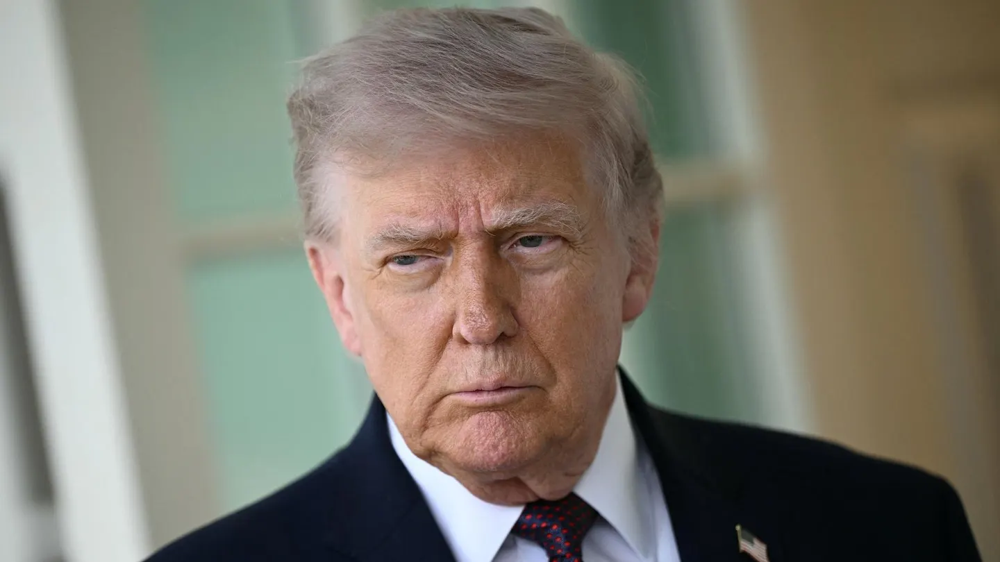 Mayoría de estadounidenses desaprueba discurso de guerra religiosa de Trump y Hegseth, previo a visita del Papa a Rubio