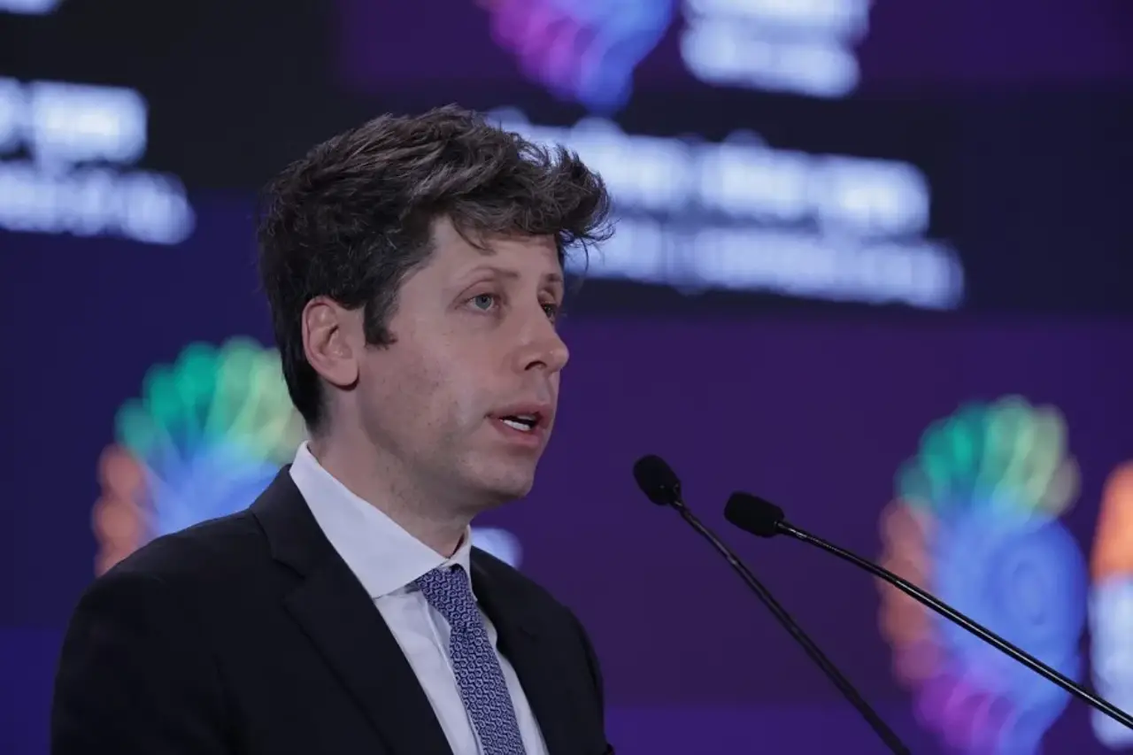 El CEO de OpenAI desmiente acusación de Musk sobre traición a la misión de la compañía