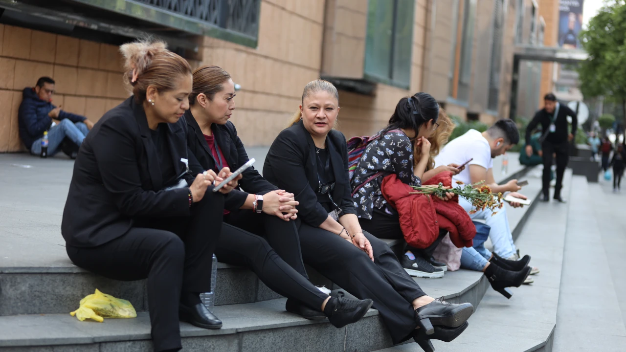 Mujeres trabajadoras, las más afectadas por las vacaciones escolares anticipadas: Coparmex 