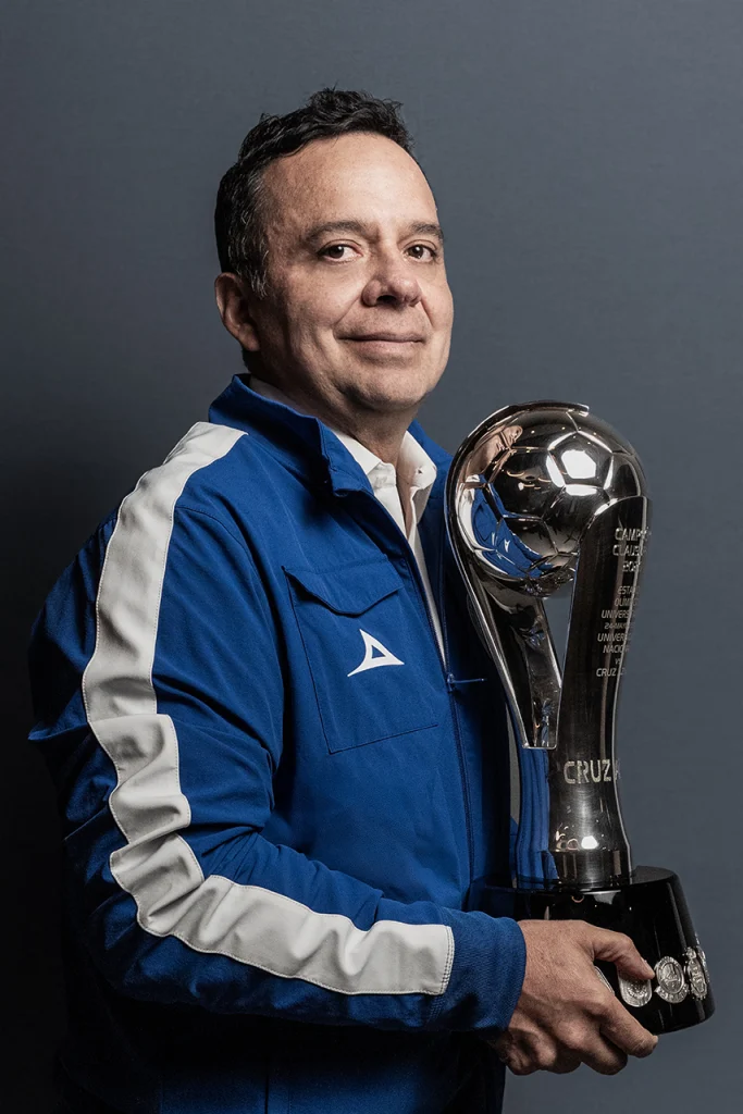 Víctor Velázquez. Foto: ©Pedro Flores/ Forbes México.