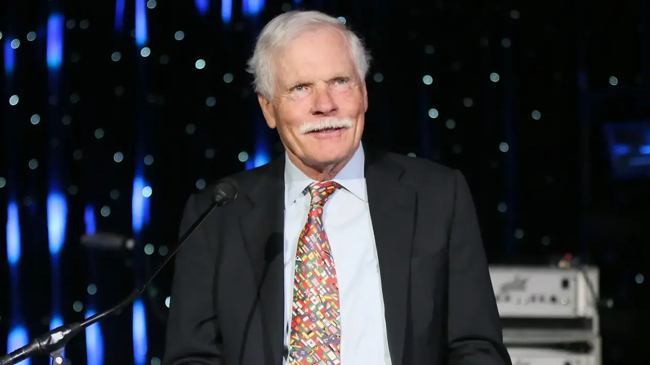 Ted Turner, multimillonario fundador de CNN y pionero de las noticias por cable, fallece a los 87 años