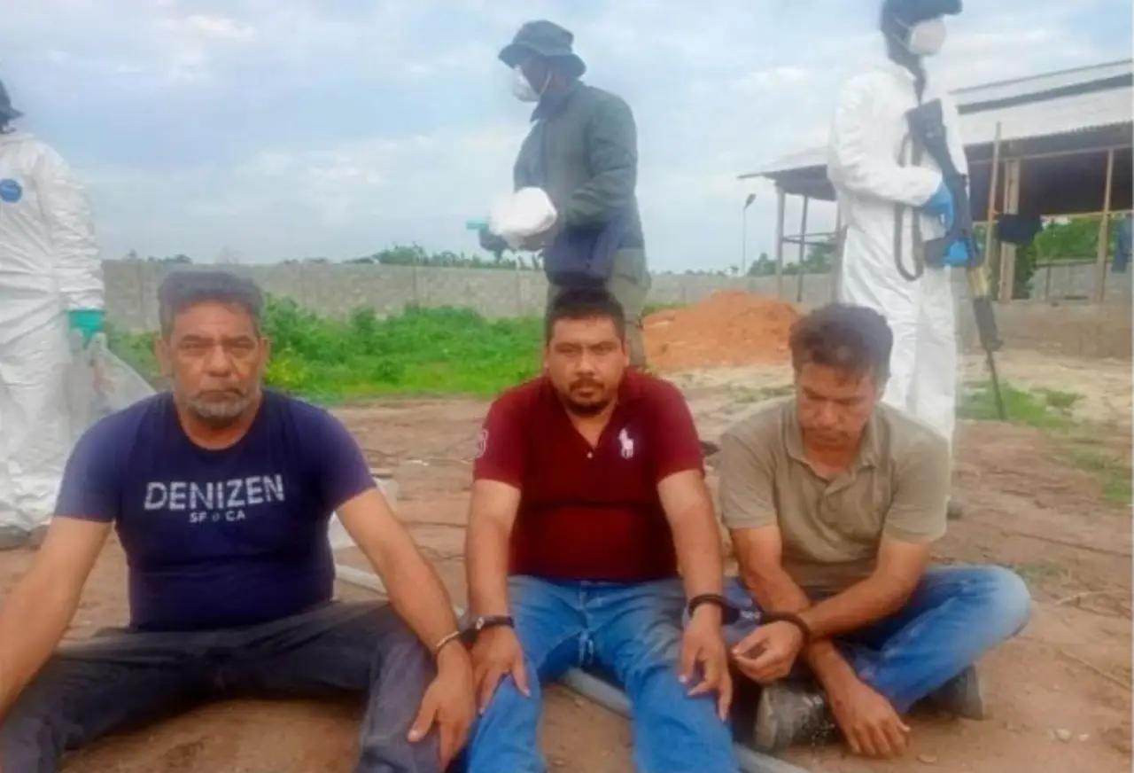 Tres mexicanos fueron arrestados en Nigeria durante desmantelamiento de laboratorio de drogas