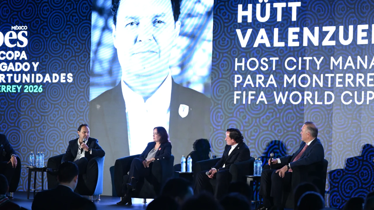 Foro Forbes: México es el país exportador neto de futbol para el mundo, asegura Mikel Arriola