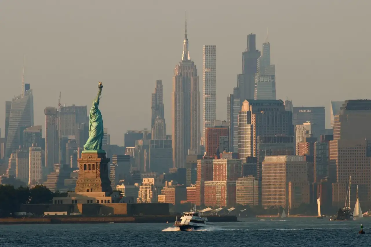 Nuevos detalles sobre el impuesto a las segundas residencias de lujo en Nueva York entrarán en vigor en julio