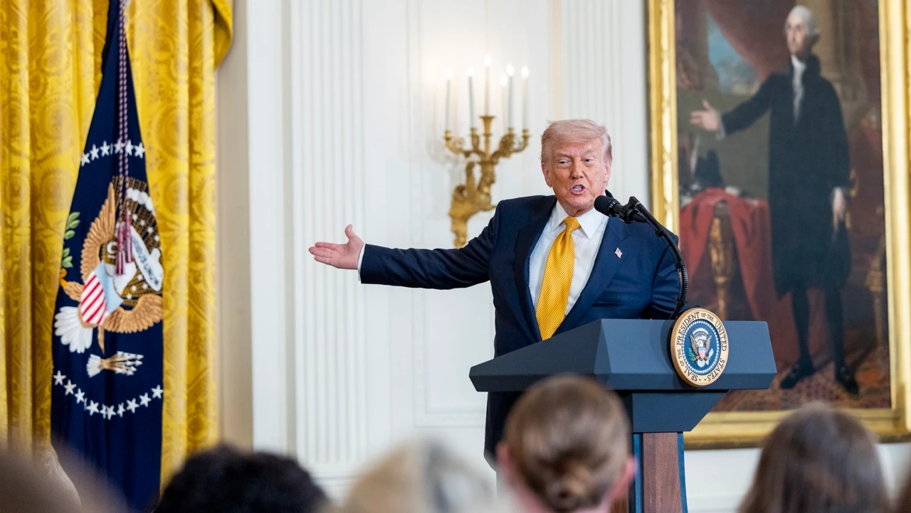 Trump advierte que si México no ataca a los narcos, EU lo hará
