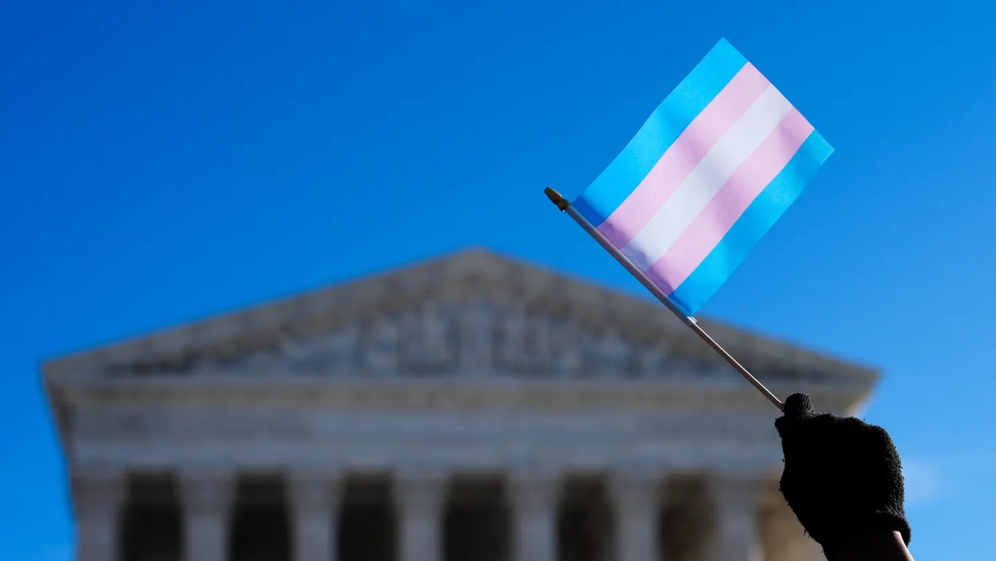 Supremo de EU ratifica prohibición de que mujeres transgénero participen en el deporte