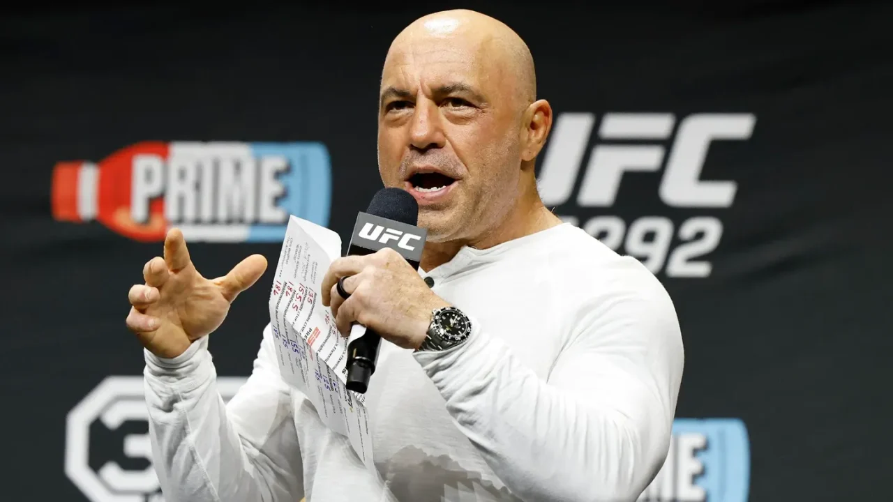 CBS niega rumores de que Joe Rogan está siendo considerado para conducir ’60 Minutes’