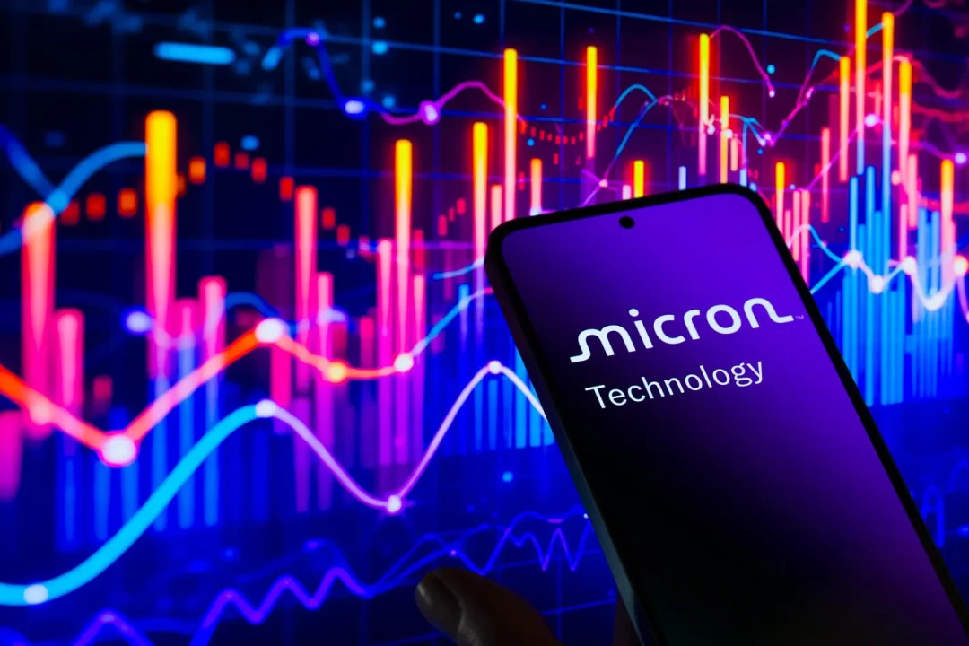 Acciones de Micron se disparan tras reportar su trimestre más rentable