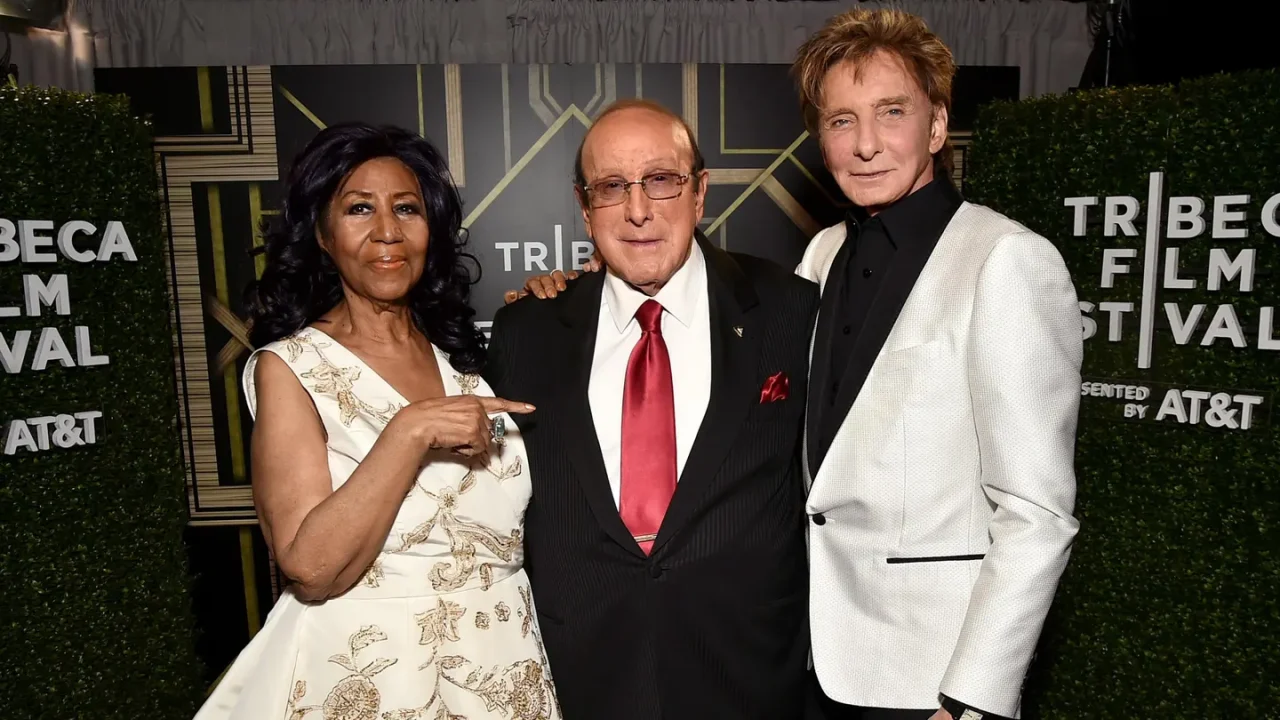 Los mayores artistas de Clive Davis: Springsteen, Houston, Manilow