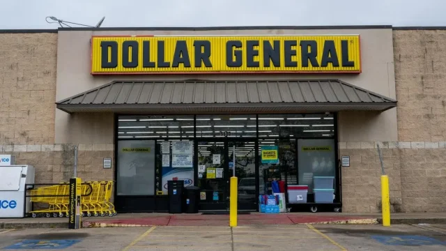 Los beneficios del minorista de descuento se dispararon tras informar de una nueva disminución en las pérdidas por robos en tiendas y daños. Getty Images
