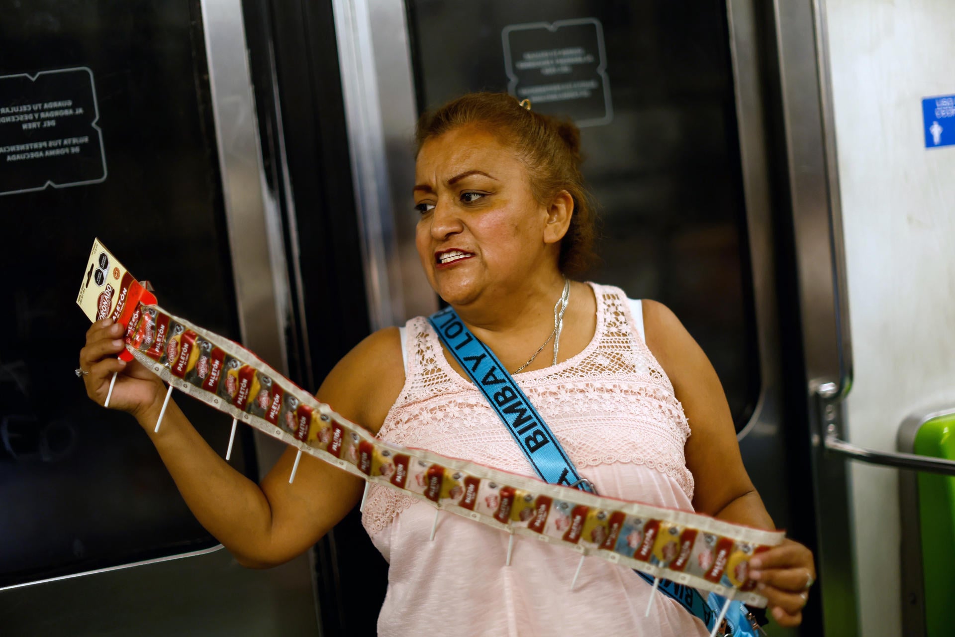 Vagoneras: las mujeres que desafían la ‘limpieza social’ en el Metro de la CDMX