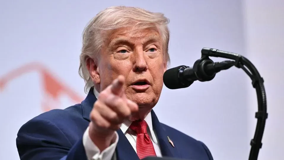 Trump afirma que la asequibilidad es una ‘palabra falsa’ mientras la inflación en EU alcanza su nivel más alto en tres años