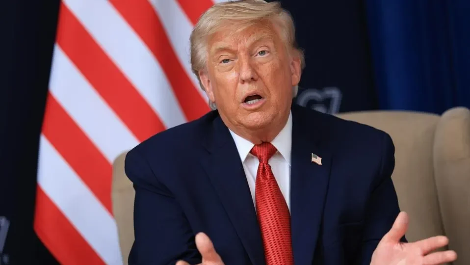 Acuerdo de Trump con Irán es duramente criticado por todos como ‘increíblemente insensato, mucho más que un error’