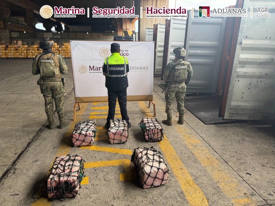 Detienen a ecuatorianos con 137 kilos de cocaína en Lázaro Cárdenas